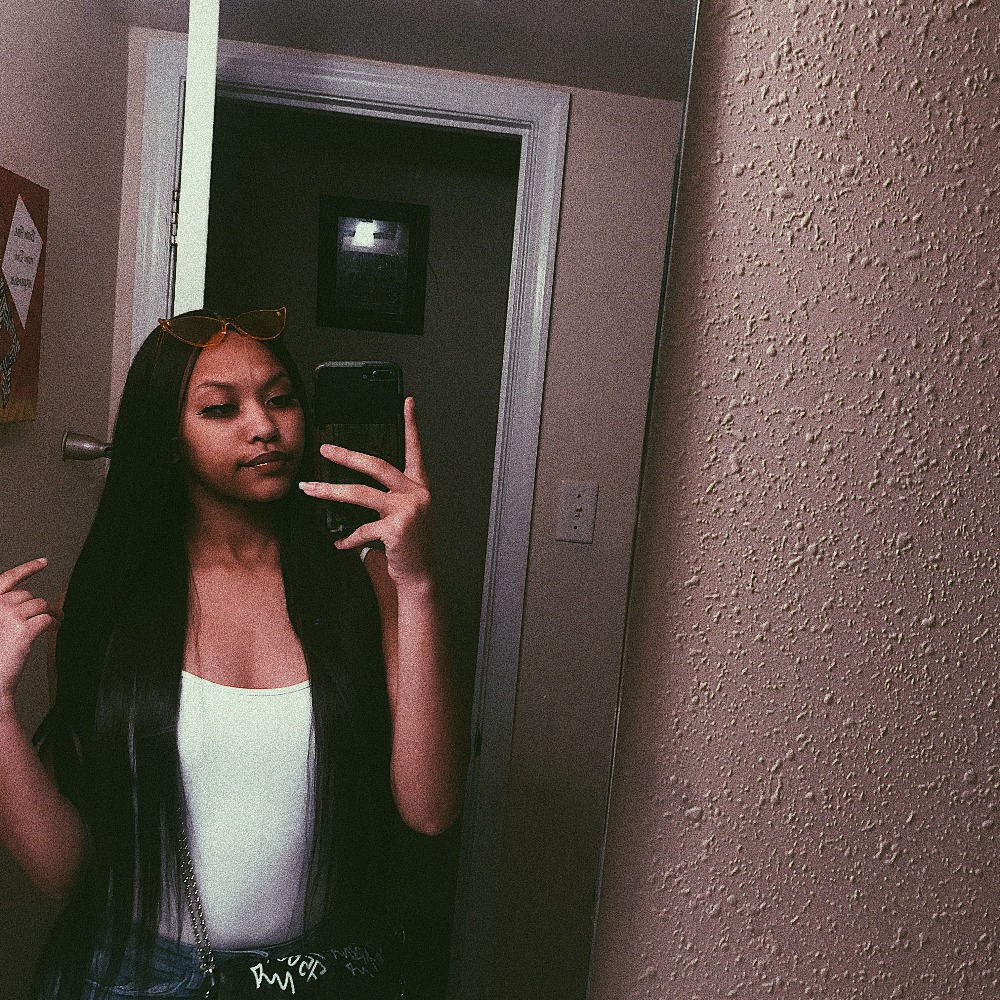 Meet your Posher, Reniyah